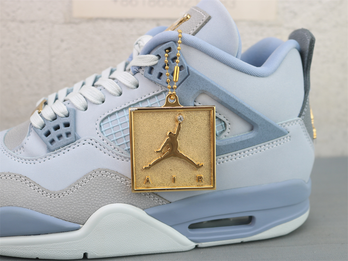 GX Batch Air Jordan 4 UNC Tar Heels PE HV9204-407